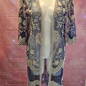 Elegant Navy and Cream Lace Kimono